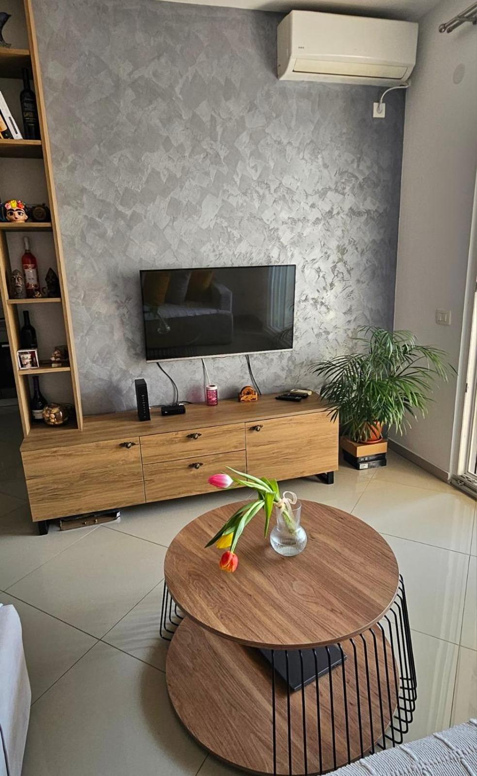 Luda Kuca Daire Bar Dış mekan fotoğraf