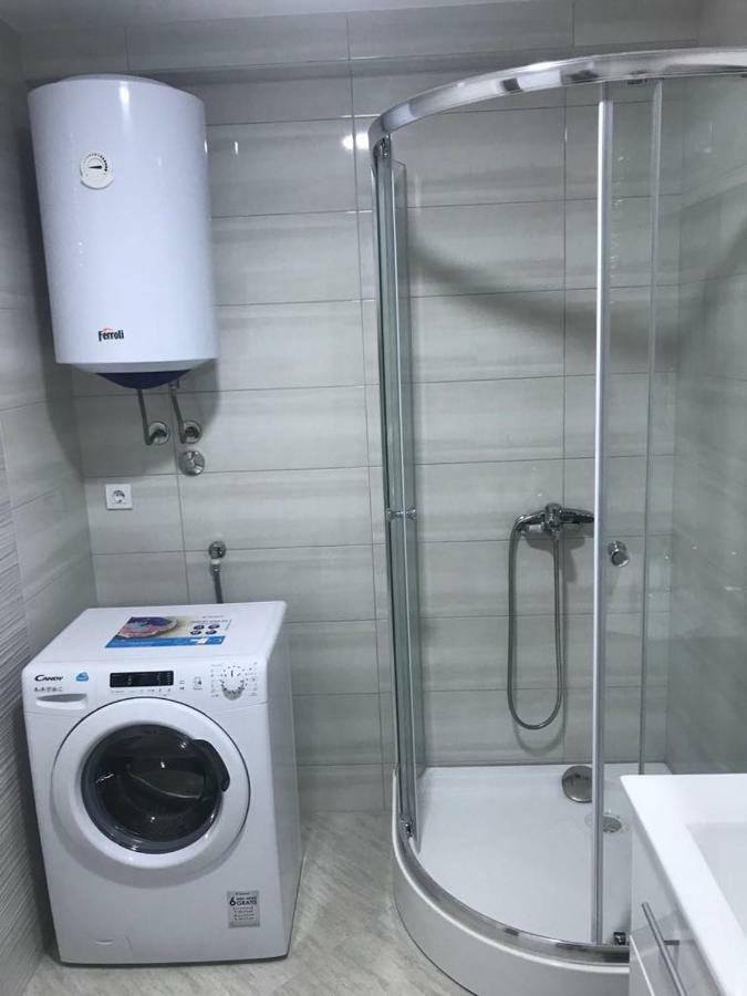 Luda Kuca Daire Bar Dış mekan fotoğraf
